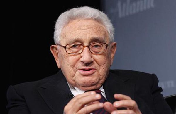 Henry Kissinger Si Yahudi Perampok Kekayaan Alam Negeri Islam