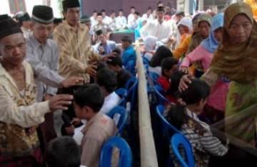 Hadits Palsu Keutamaan Mengusap Kepala Anak Yatim di Hari 'Asyura