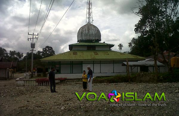 Subhanallah, Masjid di Ambon Selamat dari Terpaan Banjir