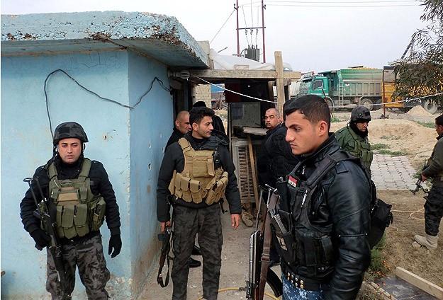 14 Pasukan SWAT Irak Tewas dalam Jebakan Bom Rumah Mujahidin di Anbar