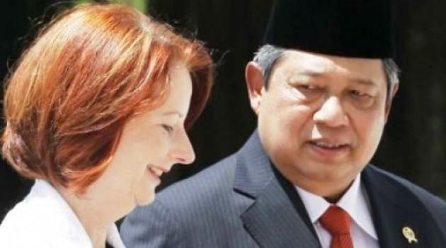 Siti Zuhro : Presiden Susilo Bambang Yudhoyono Play Boy?