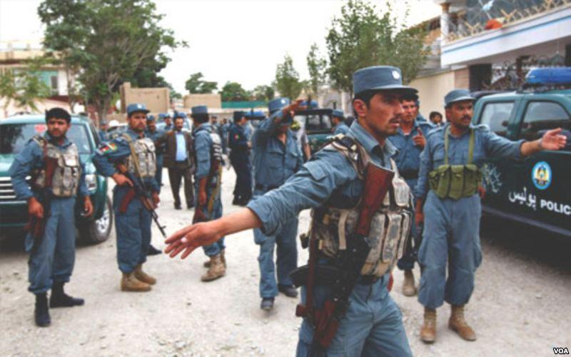 Bom Pejuang Taliban Tewaskan 8 Polisi Afghanistan