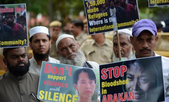 Pengungsi Muslim Rohingya Lakukan Aksi Protes di India