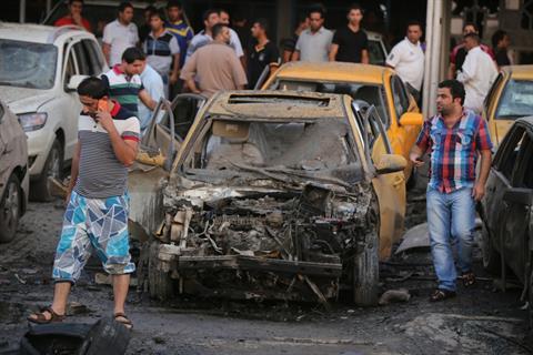 66 Orang Tewas Dalam Gelombang Serangan Bom Mobil di Irak