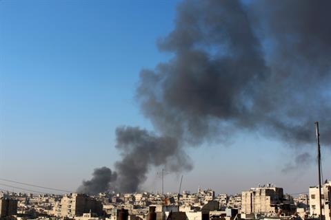 300 Orang Tewas dalam 8 Hari Serangan Udara Rezim Assad di Aleppo