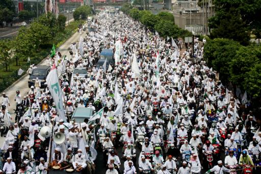 FPI Menyerukan Pengikutnya dan Umat Islam Memilih Prabowo