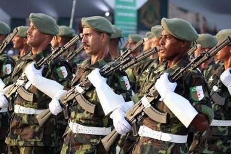 Kolonel Militer Aljazair Tewas dalam Bentrokan dengan Mujahidin di Bouira