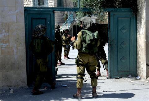 Israel Serbu Universitas Tepi Barat, Tangkap 2 Mahasiswa Pro Hamas