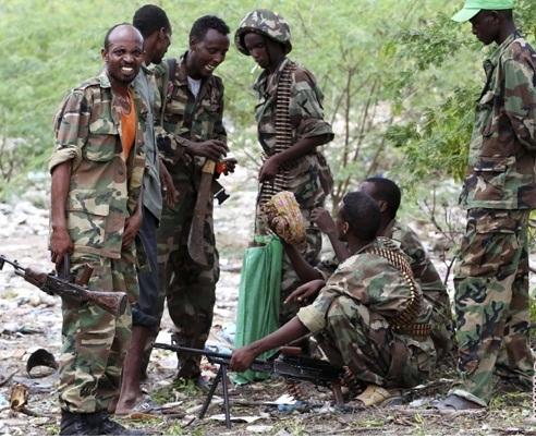 Al-Shabaab Tembak Mati 3 Pasukan Keamanan Somalia di Mogadishu