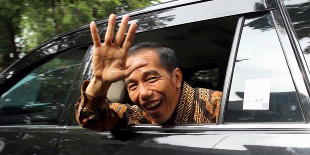 Untuk Menarik Dukungan, Jokowi Pakai Cara Lebih Buruk dari Rezim Orba