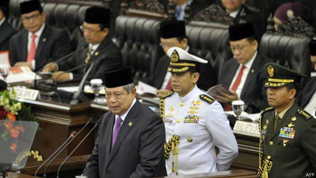 Berakhirnya Satu Dekade Rezim SBY yang Korup, dan  Sesatnya ISIS