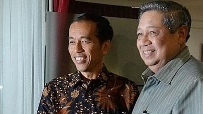 SBY Mencla-Mencle dan Berlabuh Kepada Jokowi 