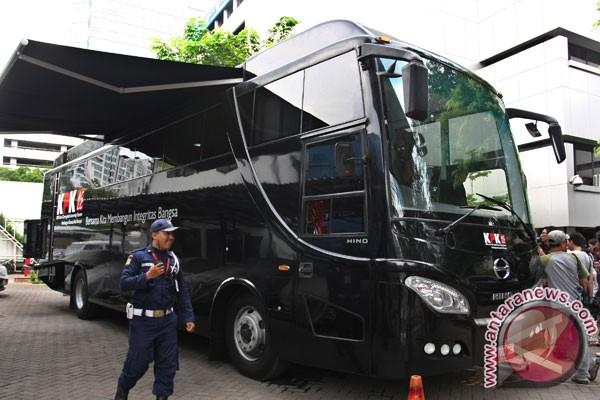 KPK Luncurkan Bus Antikorupsi, Mungkinkah Sindir Jokowi ? 
