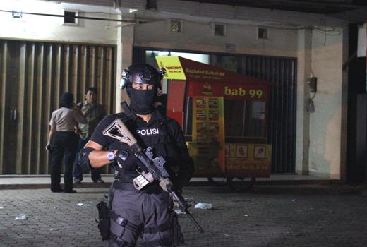 Teroristainment ISIS: Ustadz Afif Abdul Majid Ditangkap Densus88 di Bekasi