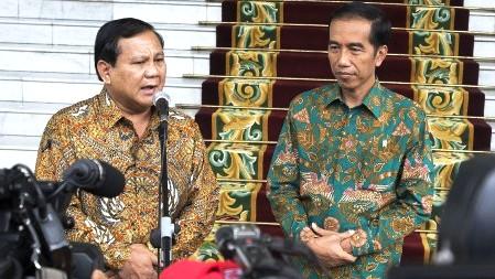 Jokowi Kejepit Mega dan Surya Paloh;  Akhirnya Minta Perlindungan KMP?