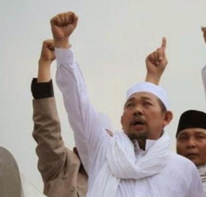 Koordinator GMJ: Ulama yang Bolehkan Mengucapkan Natal Harus Syahadat dan Memperdalam Ilmu Lagi 