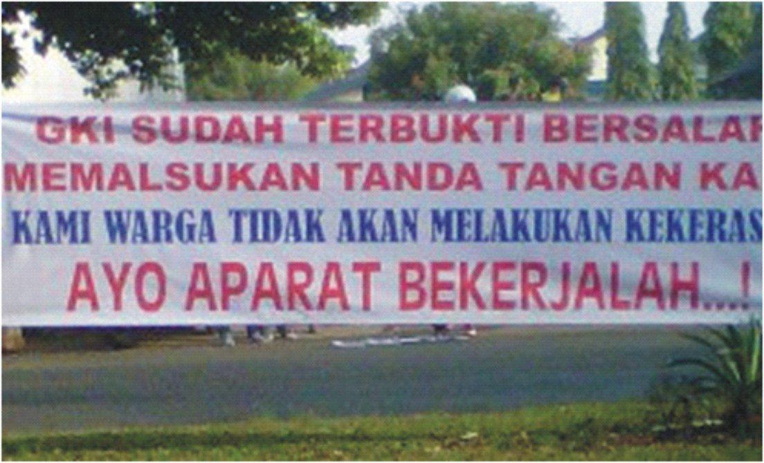 Walikota Bogor Aria Bima Menyegel Permanen Gereja Yasmin