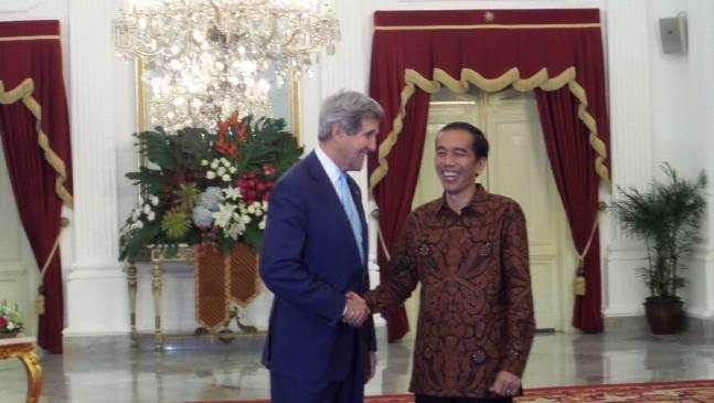 Menlu Amerika Serikat John Kerry Menginginkan Jokowi Ikut Memerangi ISIS