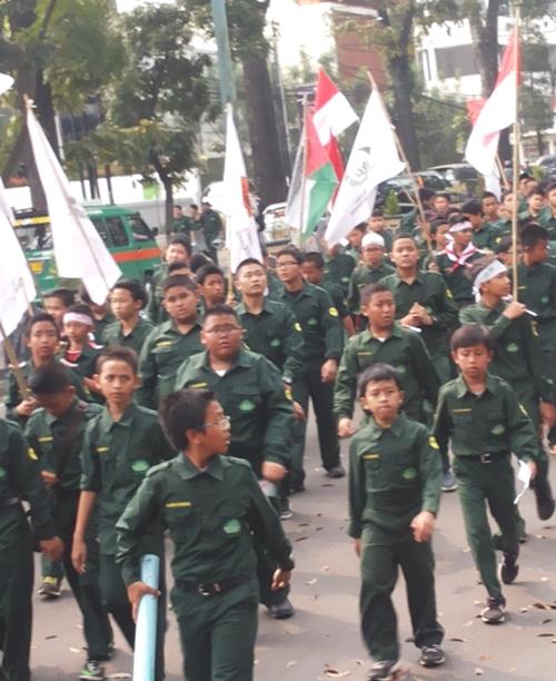 Tuntut Pembebasan Masjid Al-Aqhso, 1.000 Pelajar Melakukan Aksi Turun ke Jalan