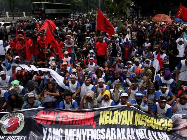 Ribuan Nelayan Datangi Istana, Desak Jokowi Pecat Menteri Susi