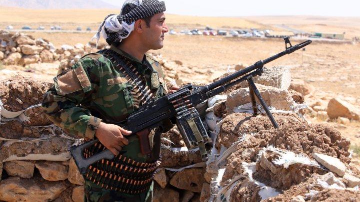 Milisi Kurdi Peshmerga Akan Diterbangkan ke Turki Sebelum Masuk Ke Kobani