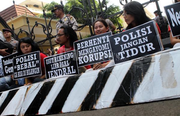 IPW : Polri Semakin Otoriter dan Anti Kritik!!