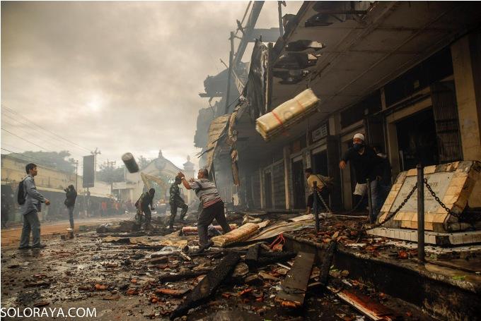 Kebakaran Pasar Klewer, Tragedi yang Menantang Kepedulian untuk Solusi  Islami