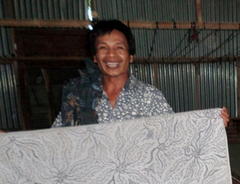 Sarwidi, Tokoh Batik Yang Tak Ingin Lupa Beryukur