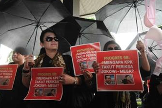 Progres 98: Cangkemu Terlalu Besar, Tak Berani Tangkap Jokowi-Megawati