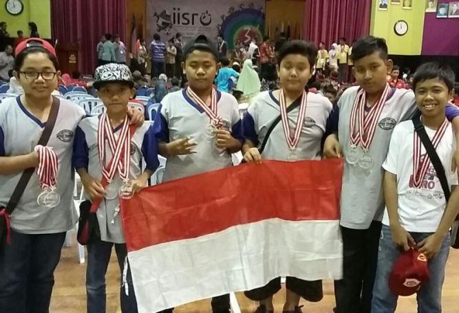 Lagi, Siswa Madrasah Membanggakan dengan Meraih Prestasi Internasional!