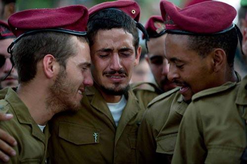 Militer Israel Kirim Bala Bantuan Ke Utara Perbatasan dengan Libanon dan Suriah