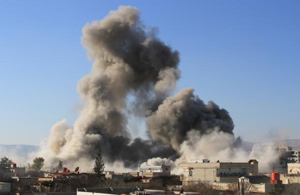 Rezim Nushairiyah Assad Bombardir Pasar di Hasakah Tewaskan 65 Orang