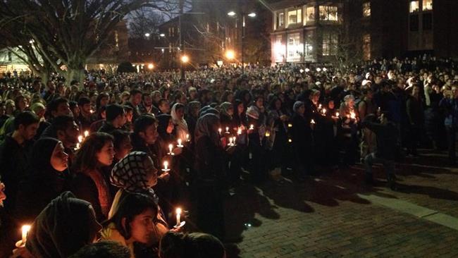 Ribuan Orang Hadiri Pemakaman 3 Mahasiswa Muslim yang Dibantai di Chapel Hill AS