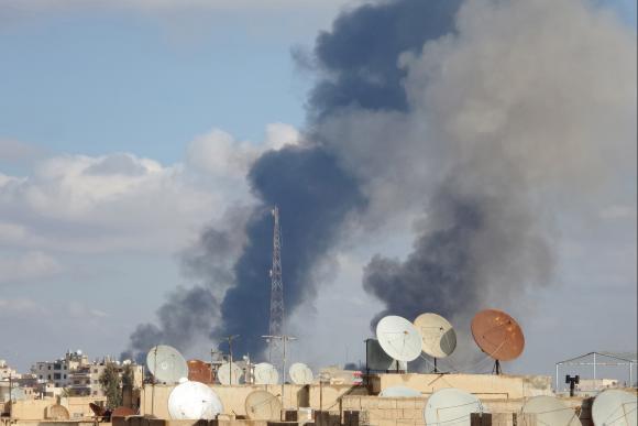 SOHR: 63 Orang Tewas Akibat Serangan Udara Rezim Suriah di Raqqa
