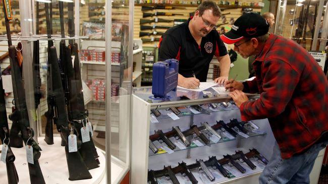 Penjualan Senjata Meningkat di Misouri Setelah Kerusuhan di Ferguson