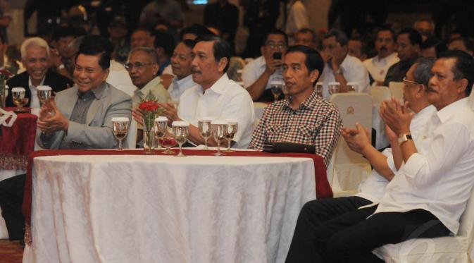 IPW : Jokowi Jangan Nepotisme dalam Menyusun Kabinet