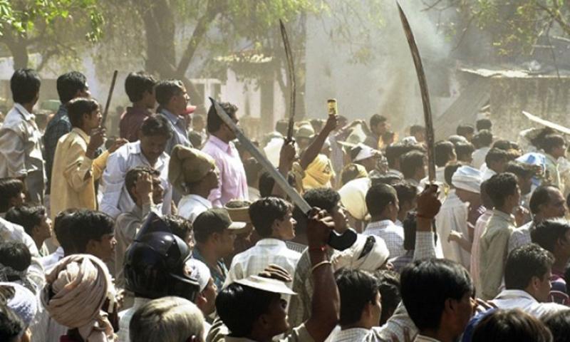 Hindu dan Muslim Bentrok di Gujarat India, 40 Orang Ditangkap