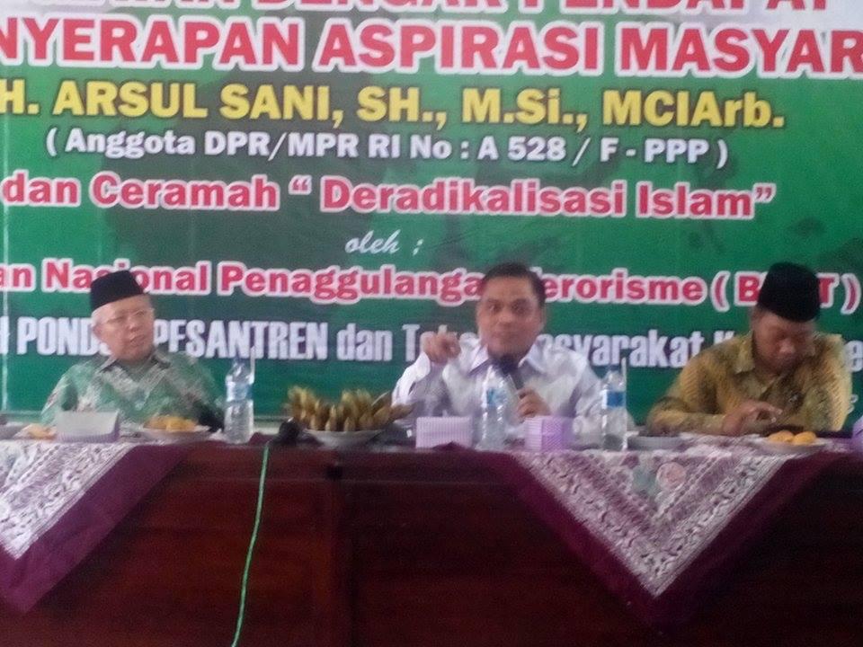 BNPT: Memperjuangkan Khilafah Tidak dengan Takbir namun Dengan Tepuk Tangan