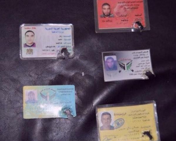 Pejuang Oposisi Suriah Tangkap Tentara Assad Pemilik 5 ID Militer Berbeda