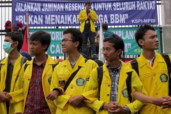 Gerakan Mahasiswa Indonesia Bertekad Menurunkan Jokowi