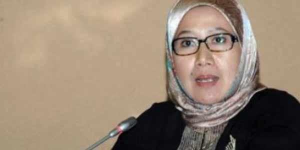 FPPP Reni Marlinawati : Tak Ada Ajaran ISIS di Buku Agama SMA