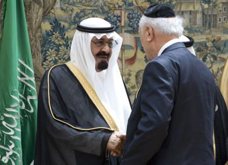Mengapa Saudi Menjadi Sponsor dan Berkonspirasi  Menghancurkan Negeri-negeri Sunni?
