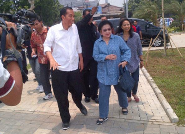 Puncak Kekecewaan Kader-kader PDIP Terhadap Mega atau Jokowi?