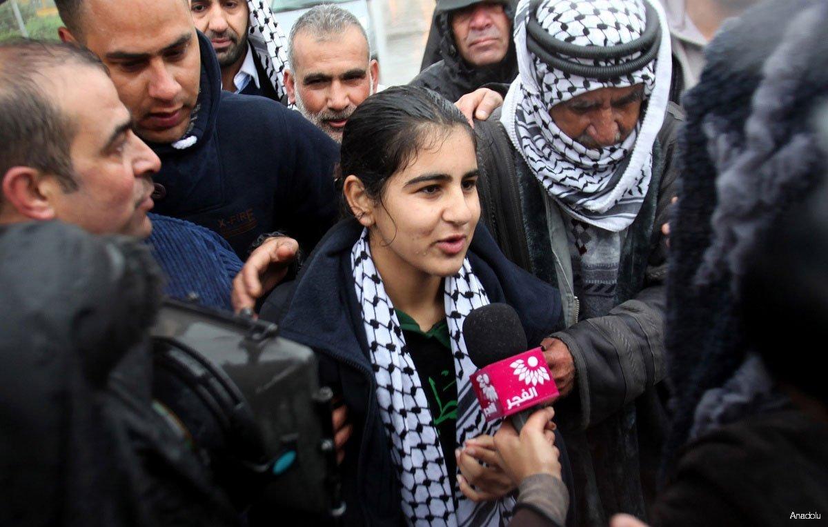 Malak Al-Khatib Tahanan Termuda Palestina Dibebaskan Israel