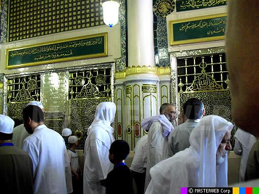 Bikin Heboh Arab dan Inggris: Makam Nabi Muhammad SAW Diisolasi, Bukan Dipindahkan
