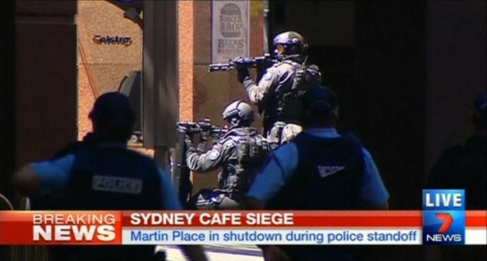Akhir Drama Penyanderaan, 3 Tewas 4 Terluka dalam Penyerbuan Polisi Australia di Cafe Sydney