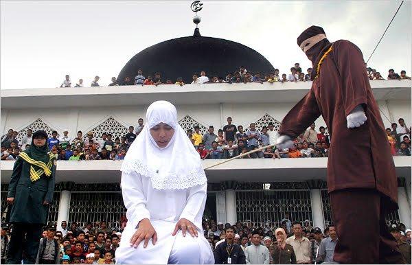 DPR Aceh Mengesahkan Hukum Jinayah dan Berlaku Bagi Non-Muslim