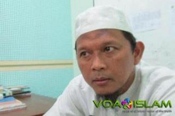 Ustadz Muinudinillah:Tanpa Al-Quran dan Sunah Indonesia Akan Jadi Rayahan