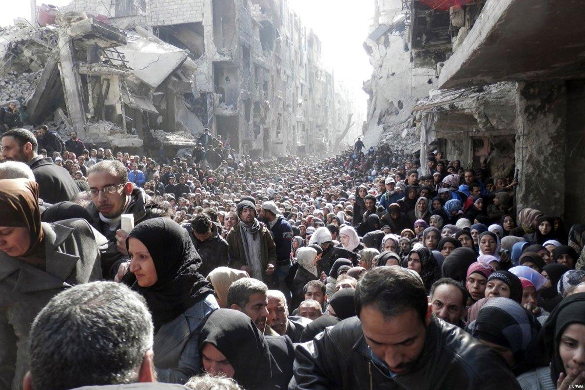 Kematian Massal Pengungsi Palestina di Kamp Yarmouk 