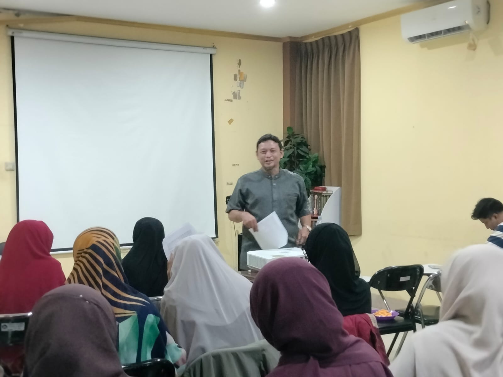 Mengupas Worldview Seseorang di Balik Kata-Kata
